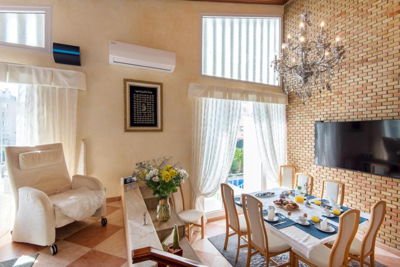Villa Palm Beach Marina Benalmadena 3 Min Walking From The Sea Екстер'єр фото