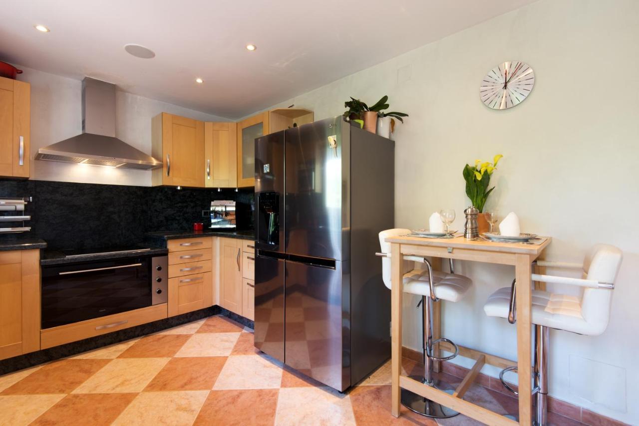 Villa Palm Beach Marina Benalmadena 3 Min Walking From The Sea Екстер'єр фото